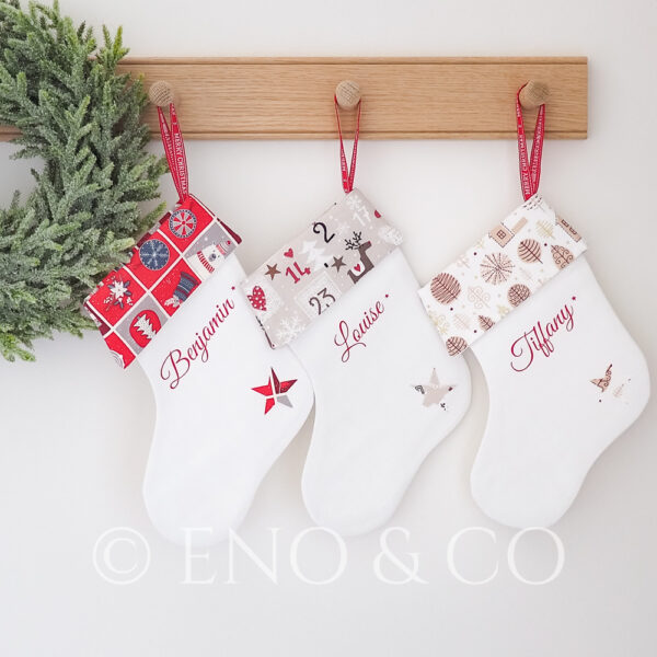 Exemples de chaussettes de noël avec different choix de tissus