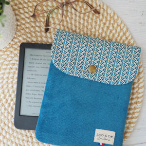 pochette liseuse velours canard fait main.