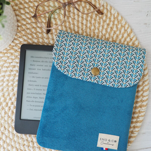 pochette liseuse velours canard fait main.