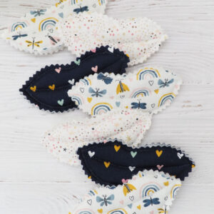 bisous en tissus motif papillons coeur et libellules